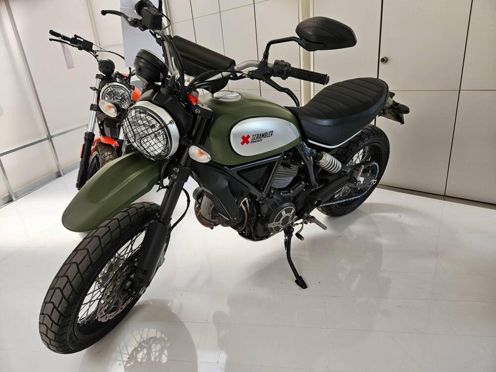 Ducati Scrambler 800 Icon (2015 - 16)