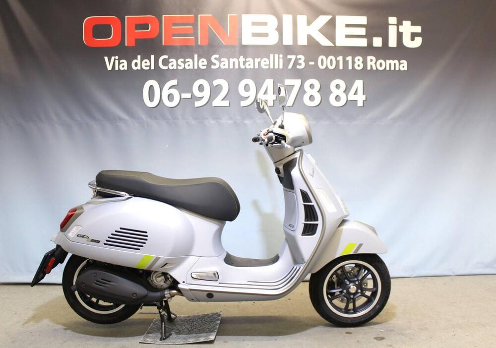 Vespa GTS 300 Super Tech (2023 - 24)