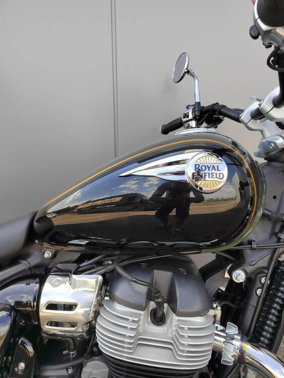 Royal Enfield Super Meteor 650 (2023 - 24) (3)