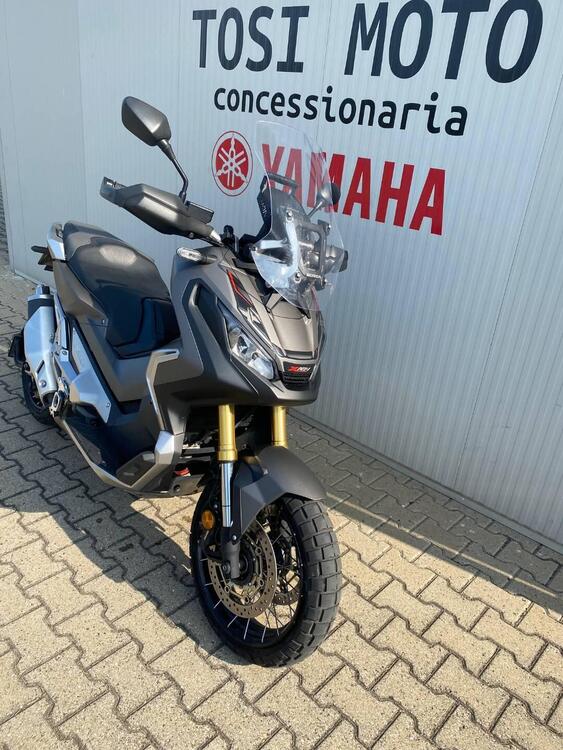 Honda X-ADV 750 (2017) (2)