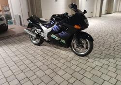 Kawasaki ZZR 1100 (1989 - 01) usata