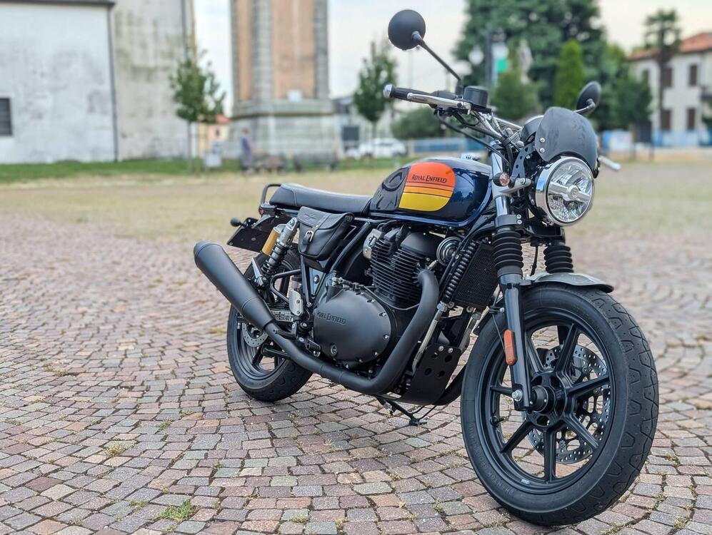 Royal Enfield Interceptor 650 (2021 - 24)