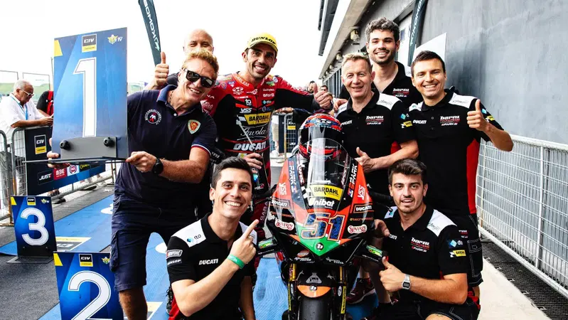 CIV Racing Night 2024. Michele Pirro sulla Panigale V4 2025: "Migliorarla &egrave; stato difficile, ma ce l'abbiamo fatta" [VIDEO]