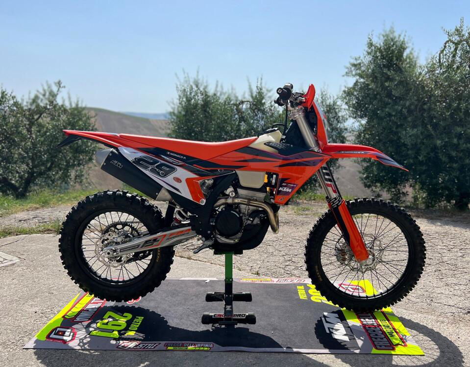 KTM EXC 250 TBI (2024) (2)