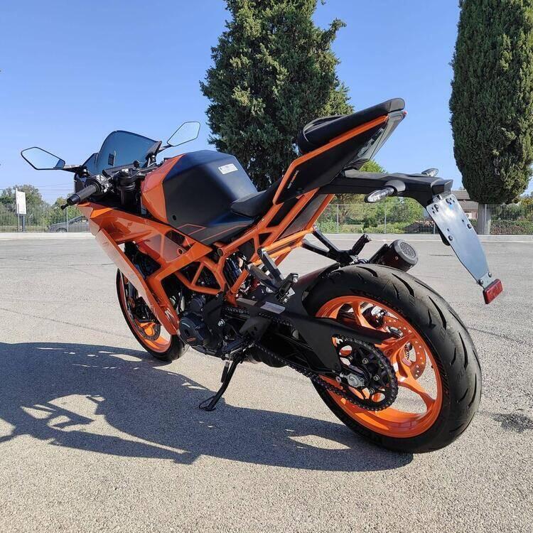 KTM RC 390 (2022 - 24) (4)