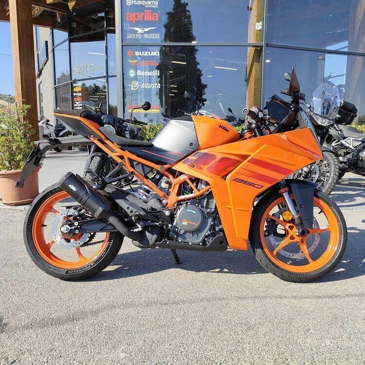 KTM RC 390 (2022 - 24) (2)