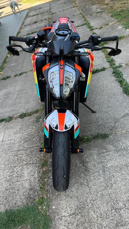 KTM 890 Duke R (2021) (4)