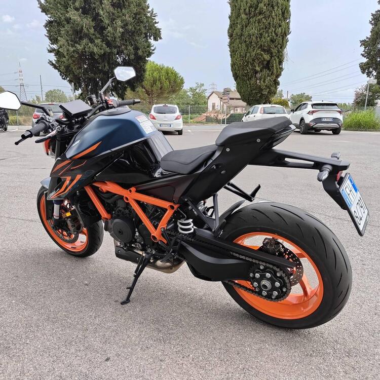 KTM 1290 Super Duke R Evo (2022 - 23) (3)