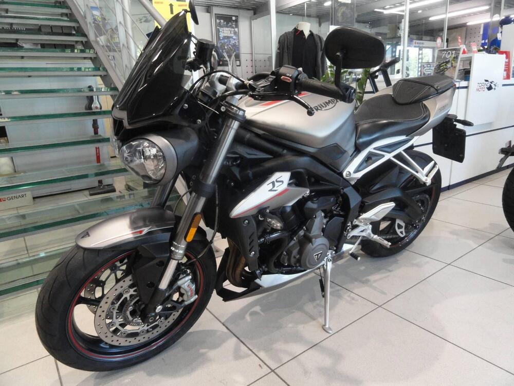 Triumph Street Triple RS (2017 - 19) (2)