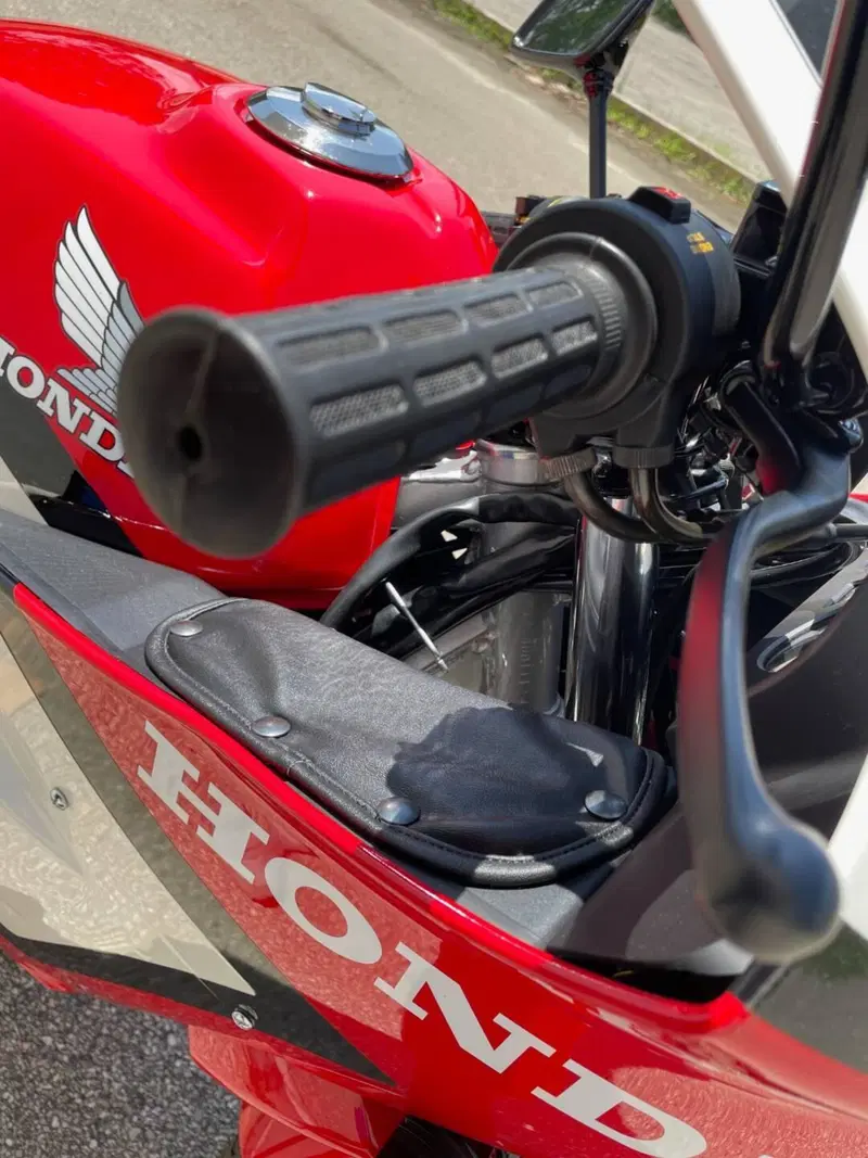 Honda VF 500F2 (6)