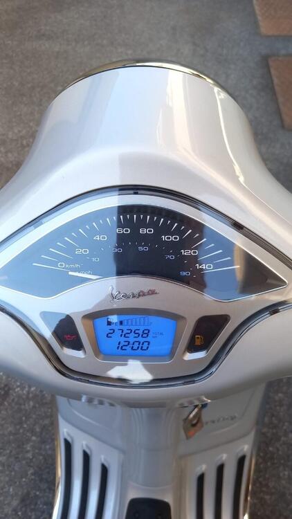 Vespa Primavera 150 3V i-get Touring (2017 - 18) (5)