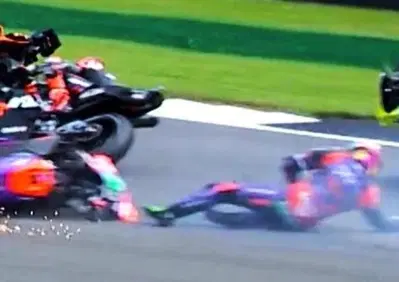 MotoGP 2024. GP della Gran Bretagna. Franco Morbidelli penalizzato per il contatto con Bezzecchi [VIDEO]