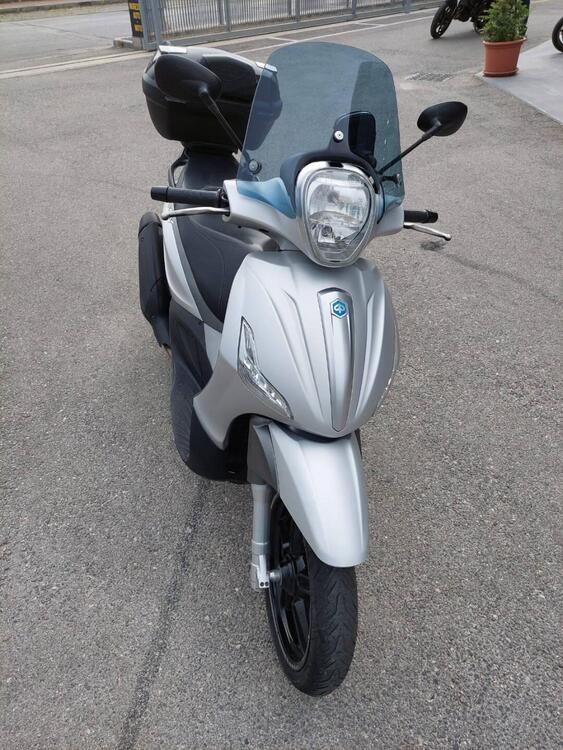 Piaggio Beverly 350 S ABS (2019 - 20) (3)