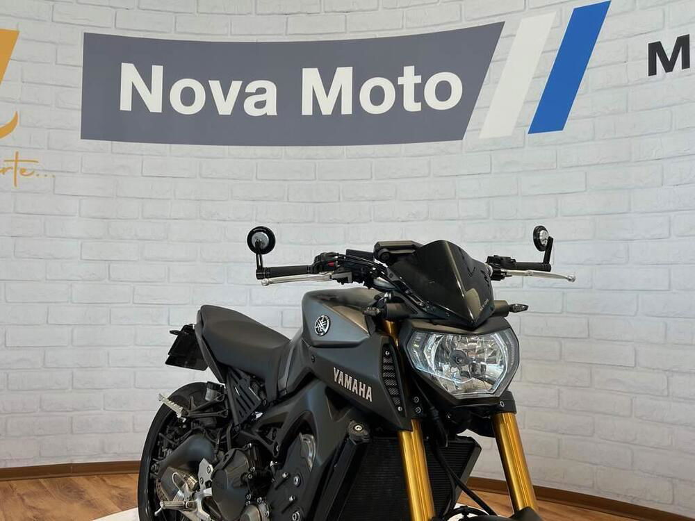 Yamaha MT-09 ABS (2016) (3)