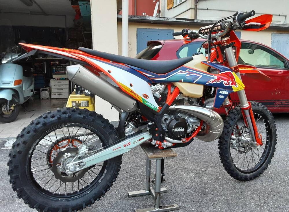 KTM EXC 300 E Six Days TPI (2020) (4)