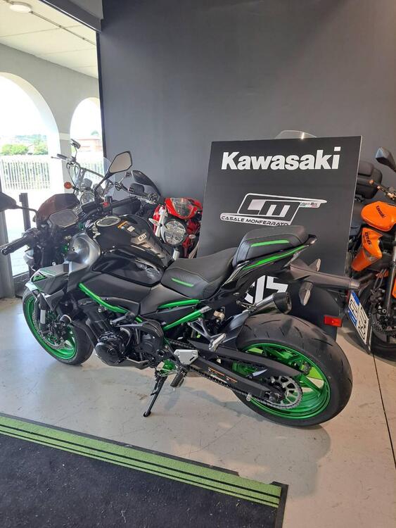 Kawasaki Z 900 (2021 - 24) (3)