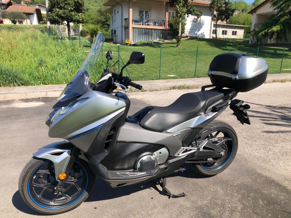 Honda Integra 750 DCT (2016 - 17) (4)