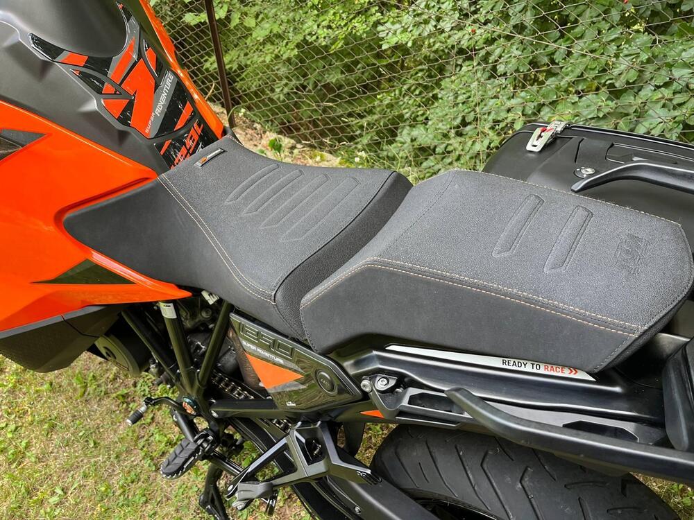 KTM 1290 Super Adventure S (2021) (3)