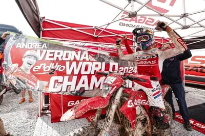 EnduroGP Galles D2. Incredibile duello Garcia-Freeman. Verona Campione del Mondo [GALLERY]