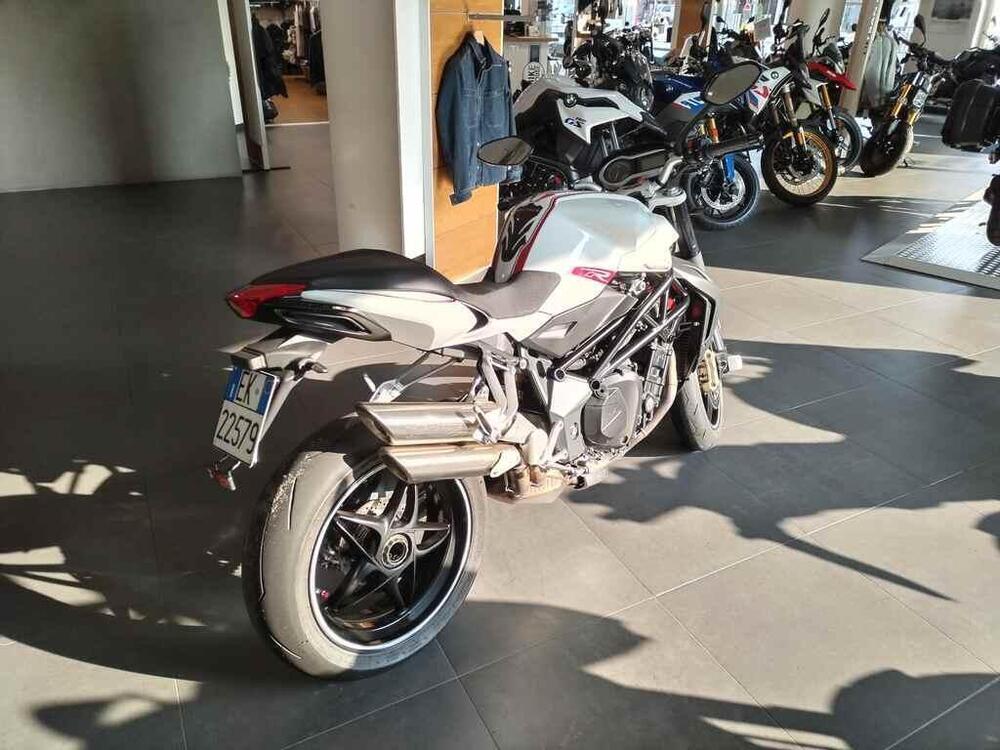 MV Agusta Brutale 1090 R (2012 - 15) (3)