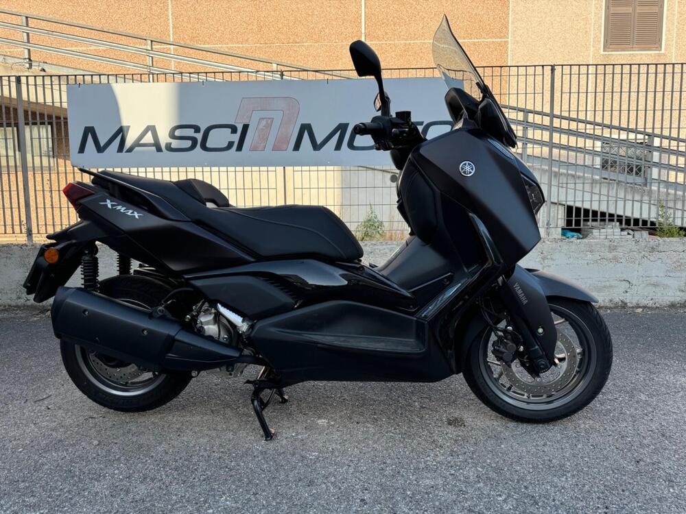 Yamaha X-Max 300 Tech Max (2021 - 24)