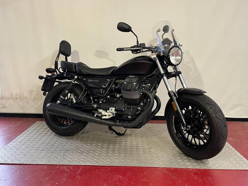 Moto Guzzi V9 Bobber (2021 - 24)