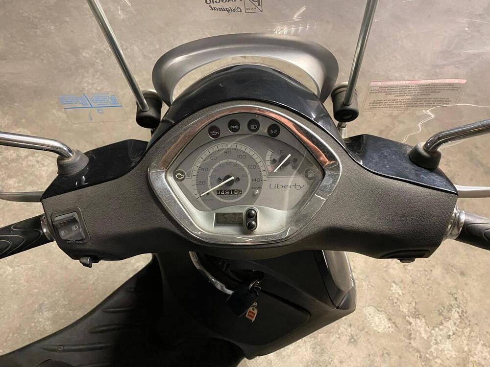 Piaggio Liberty 125 3V Full Optional (2013 - 15) (5)