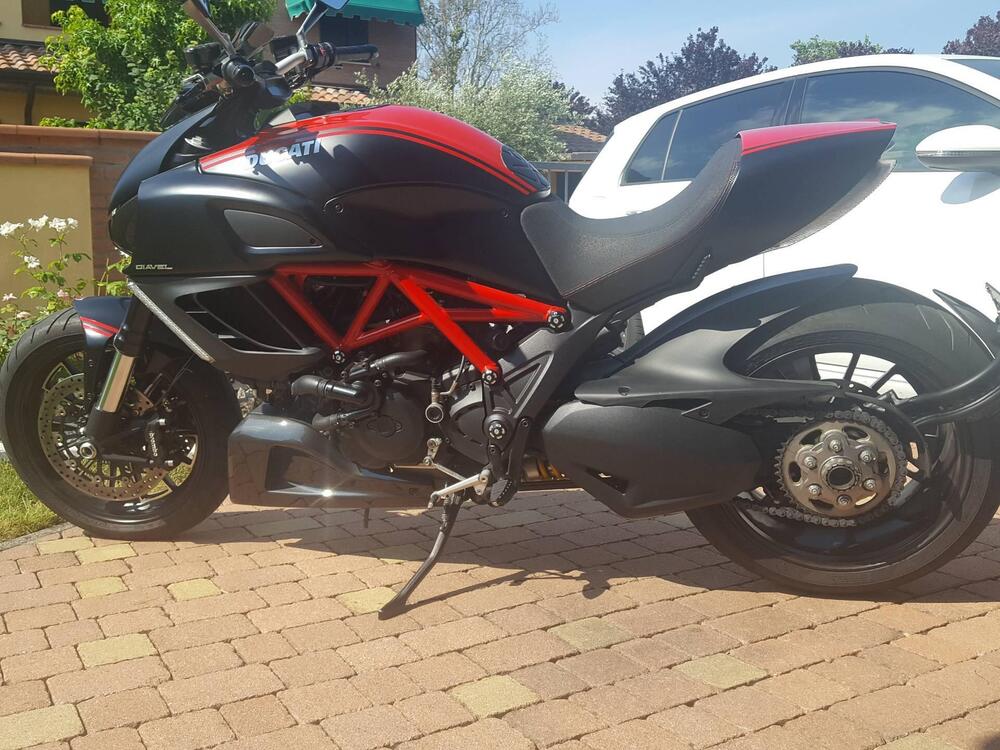 Ducati Diavel 1200 (2010 - 13) (3)