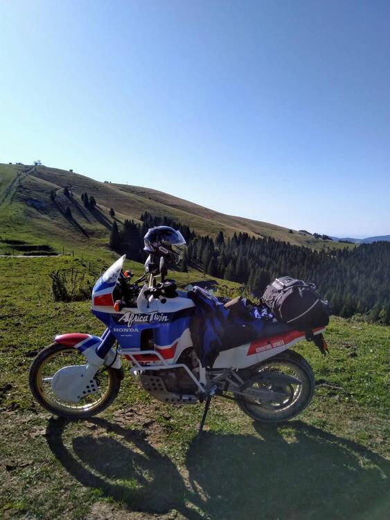 Honda Africa Twin XRV 650 (2)