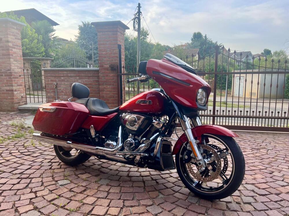 Harley-Davidson Street Glide (2024)