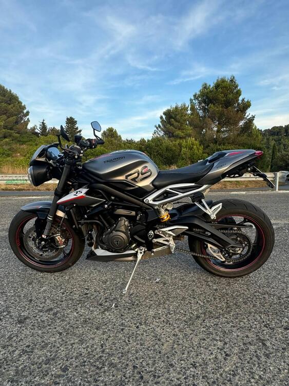 Triumph Street Triple RS (2017 - 19) (2)