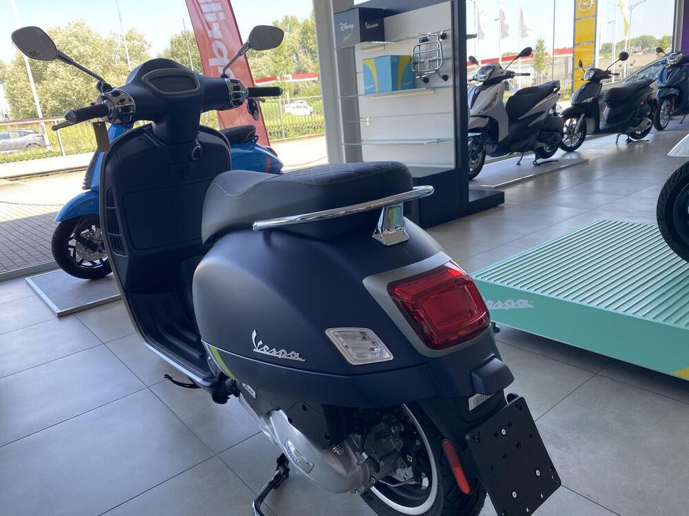 Vespa GTS 125 Super Tech (2023 - 24) (3)