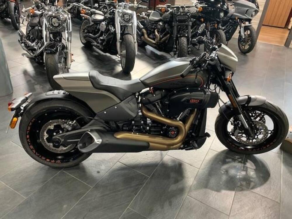 Harley-Davidson 114 FXDR (2019 - 20) (2)