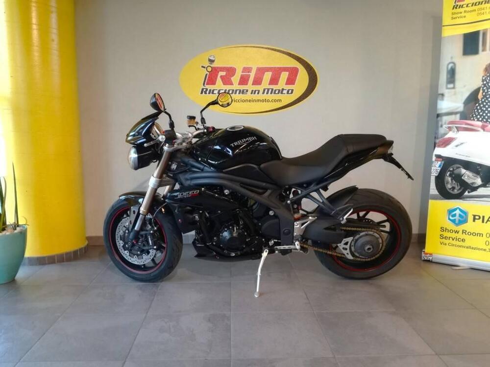 Triumph Speed Triple 1050 ABS (2011 - 15) (4)