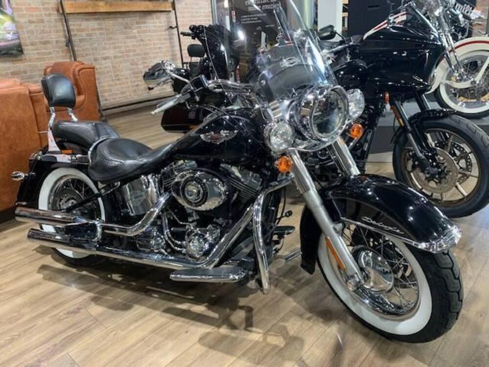 Harley-Davidson 1690 Deluxe ABS (2011 - 16) - FLSTN