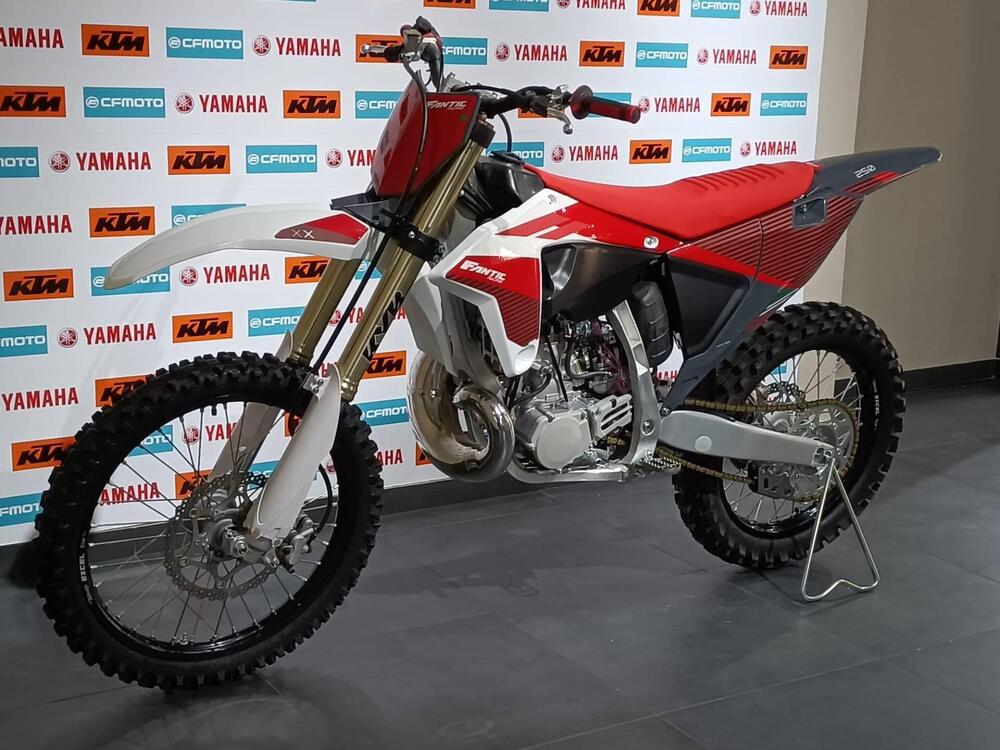 Fantic Motor XX 250 Cross (2022) (5)