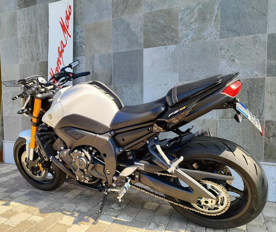 Yamaha FZ8 ABS (2010 - 13) (2)