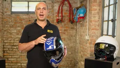 Airoh J110, il casco modulare da jet a full face, versatile e ben fatto [VIDEO]
