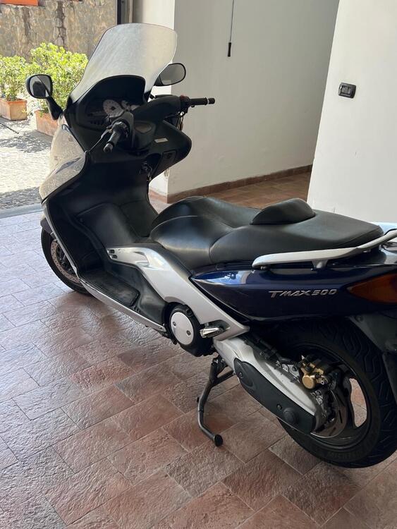 Yamaha T-Max 500 (2001 - 03) (2)