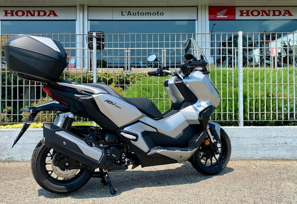 Honda ADV 350 (2022 - 24) (5)