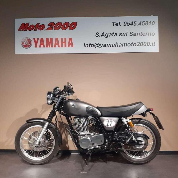 Yamaha SR 400 (2013 - 17) (3)