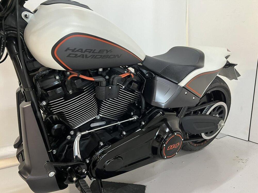 Harley-Davidson 114 FXDR (2019 - 20) (4)