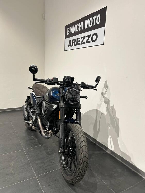 Ducati Scrambler 800 Night Shift (2023 - 24) (3)