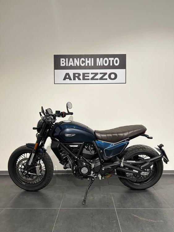 Ducati Scrambler 800 Night Shift (2023 - 24) (2)