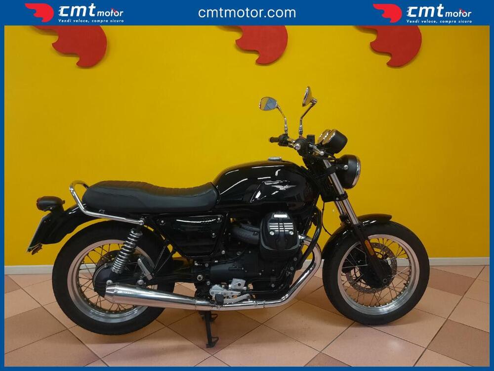 Moto Guzzi V7 III Special (2017 - 20) (2)