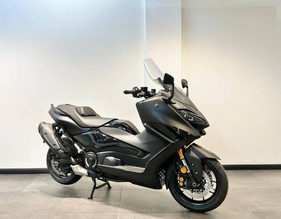 Yamaha T-Max 560 Tech Max (2022 - 24) (2)