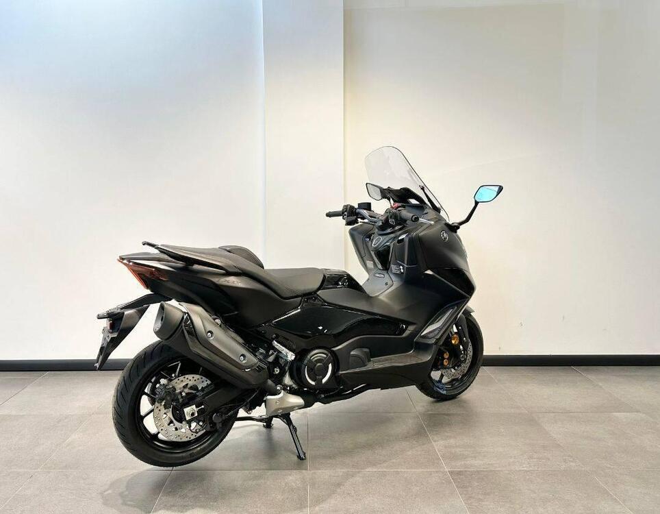 Yamaha T-Max 560 Tech Max (2022 - 24) (4)