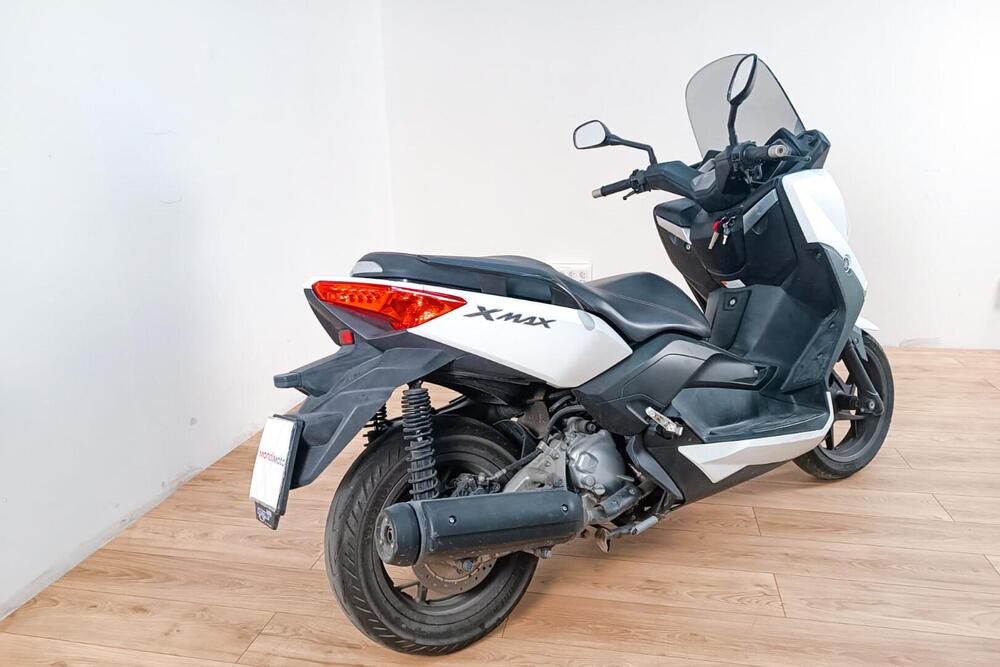 Yamaha X-Max 250 Iron Max ABS (2016) (3)