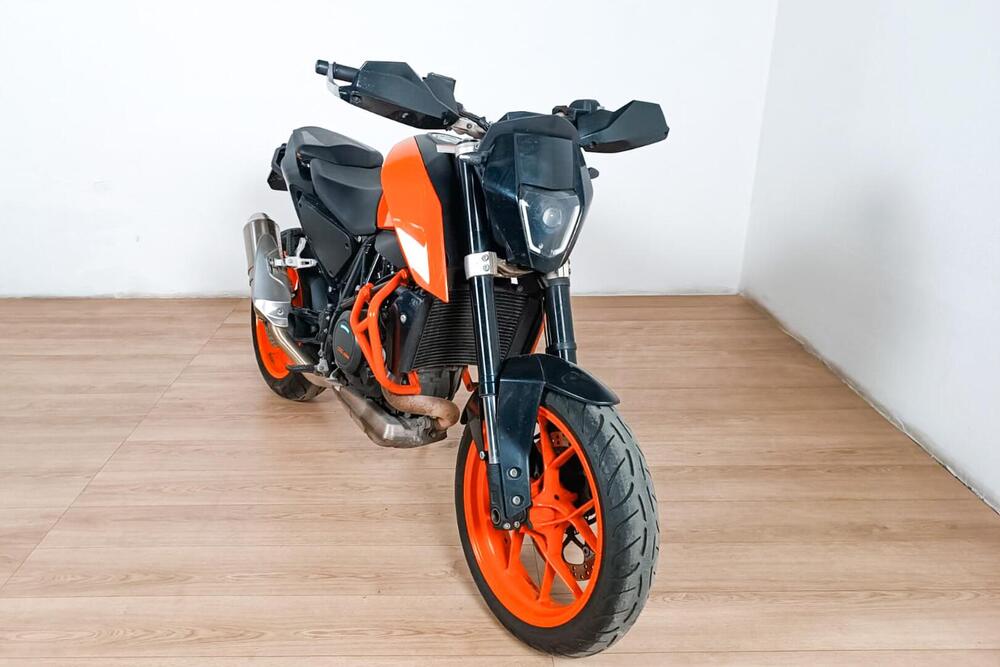 KTM 690 Duke (2012 - 16) (2)