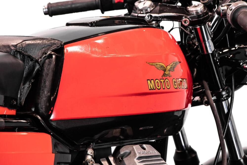 Moto Guzzi V 35 Imola (5)